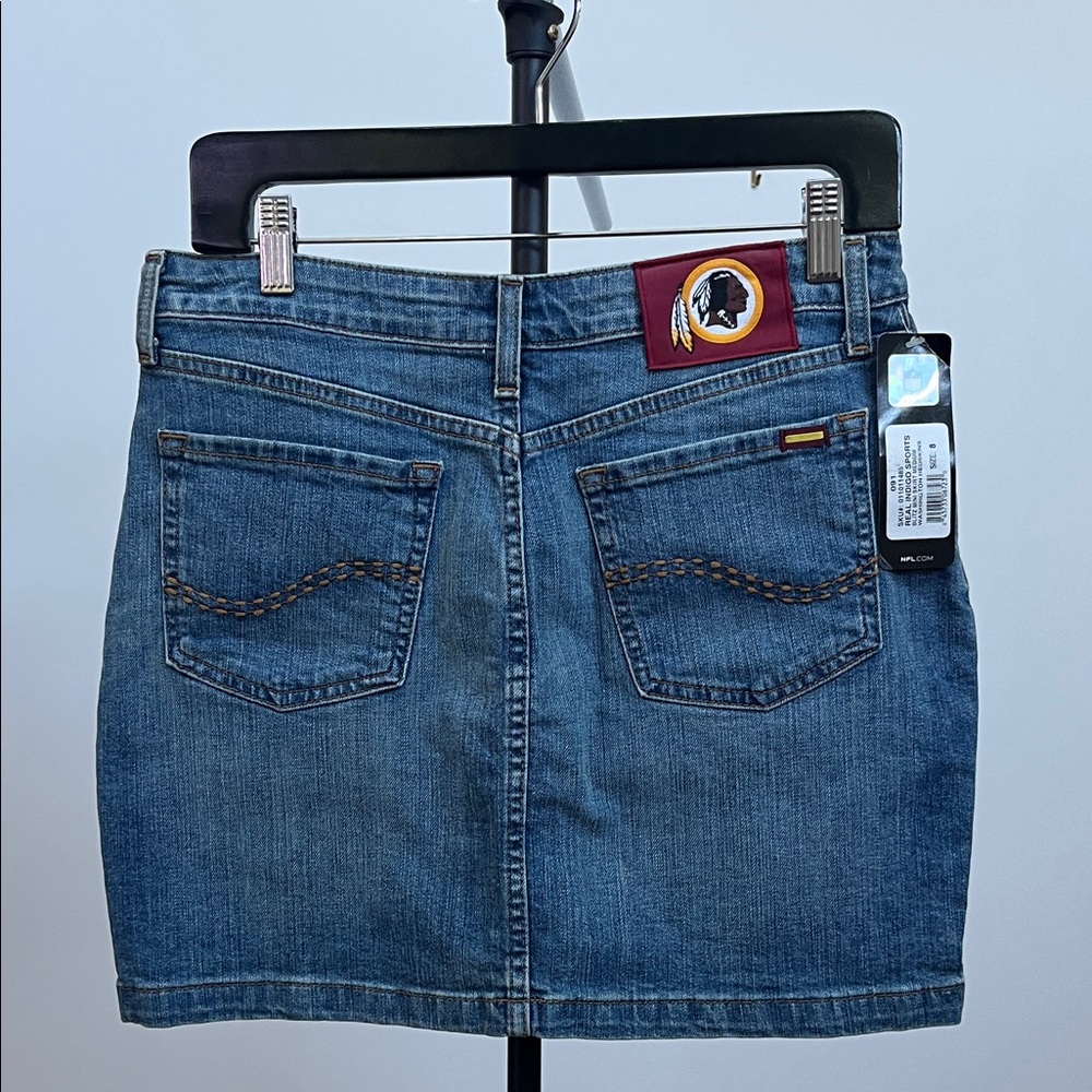 NWT Licensed NFL Washington Redskins Denim stretch mini skirt - Size 8